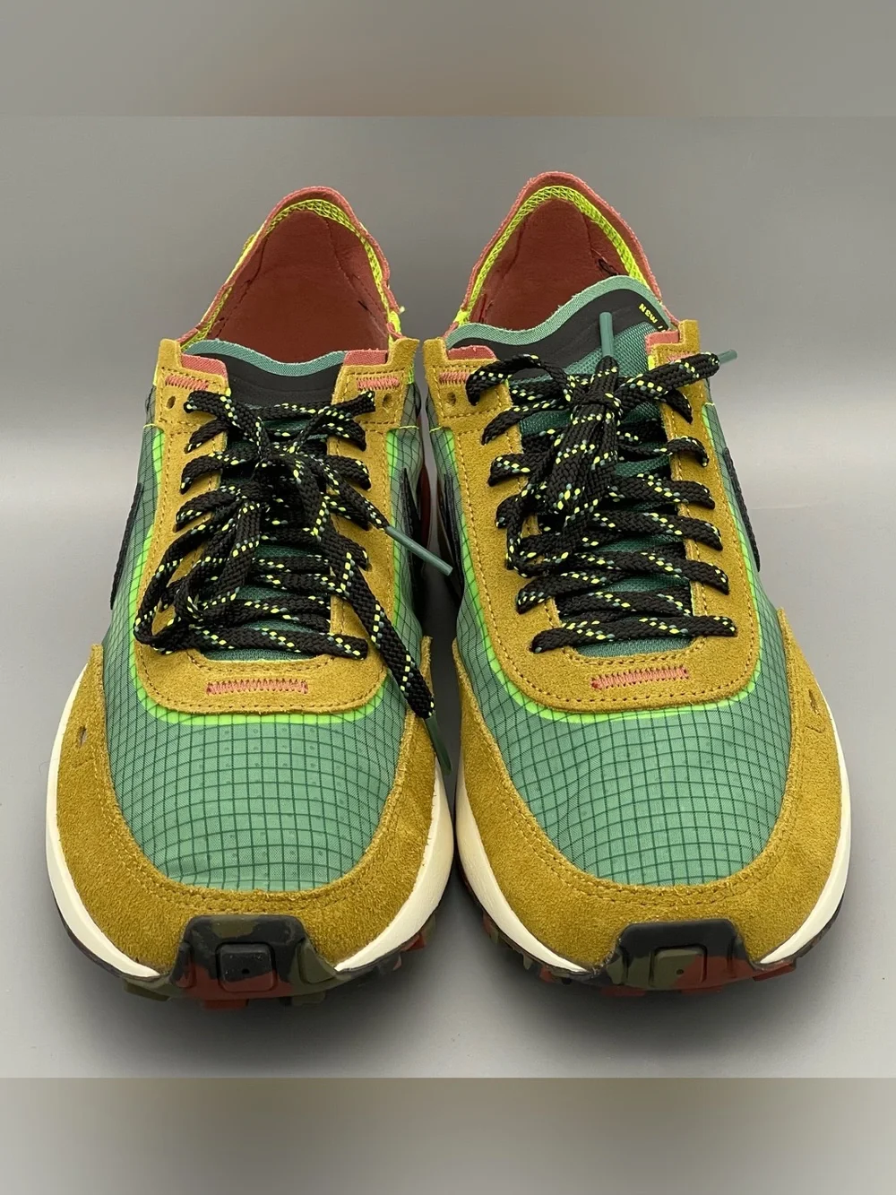 NIKE Waffle One SE Golden Moss Brown Green Red RARE DX3736-300 Men’s Size 8 NEW